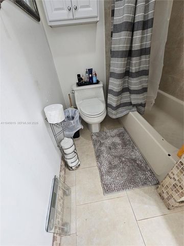 6601 SW 137th Ct 2B, Miami, FL 33183