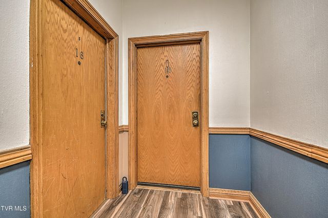 701 West Locust Street Apt 15, Johnson City, TN 37604
