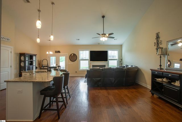 250 Chickadee Trail, Easley, SC 28642