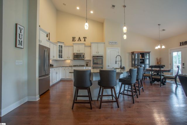 250 Chickadee Trail, Easley, SC 28642