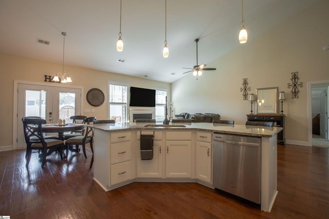 250 Chickadee Trail, Easley, SC 28642