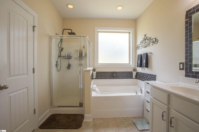 250 Chickadee Trail, Easley, SC 28642