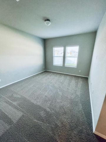 117 Huckleberry LN, Elgin, TX 78621