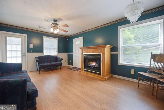 34 Summerhill Lane, Blairsville, GA 30512