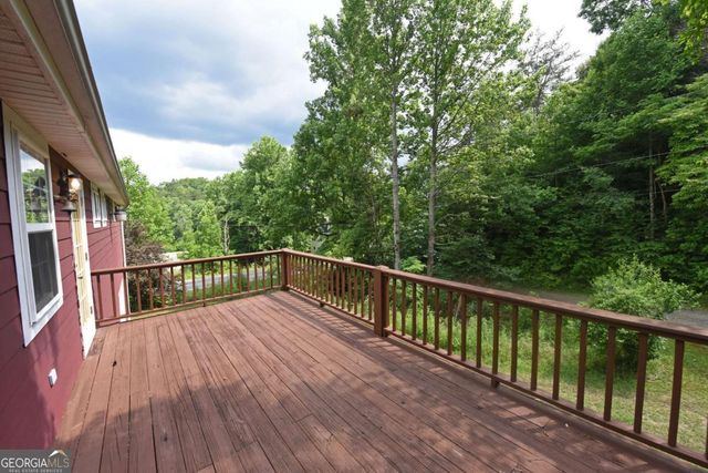 34 Summerhill Lane, Blairsville, GA 30512