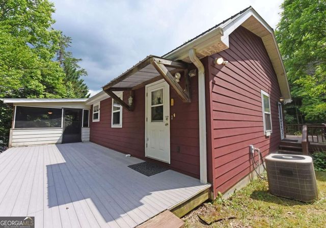34 Summerhill Lane, Blairsville, GA 30512