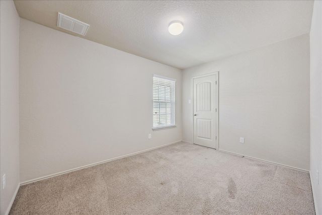 181 Lake Gln DR, San Marcos, TX 78666
