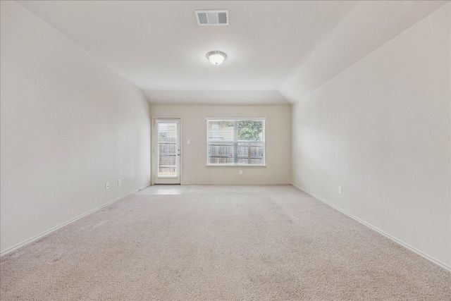 181 Lake Gln DR, San Marcos, TX 78666