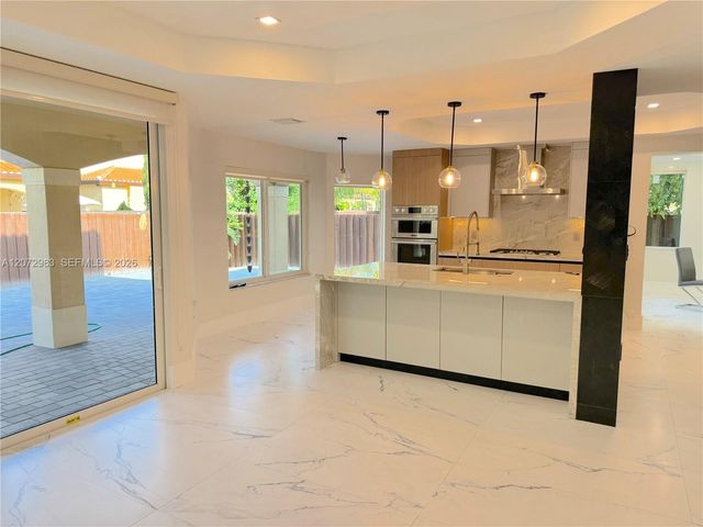 3121 SW 156th Avenue, Miami, FL 33185