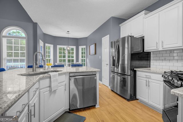 135 Baldwin Court, Newnan, GA 30263