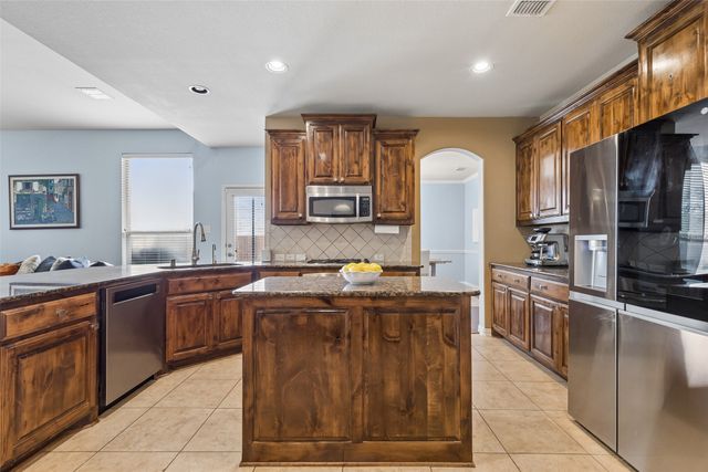 3017 Softwood Circle, Fort Worth, TX 76244