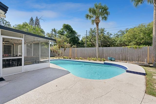 8122 CITRUS HILL COURT, Orlando, FL 32818