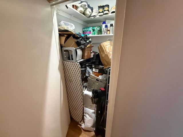 530 Vfw Parkway 201, Boston, MA 02132