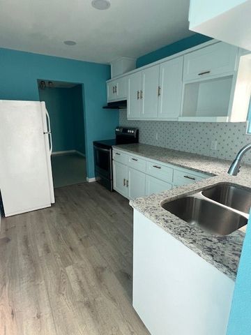 1628 18th St, Corpus Christi, TX 78404