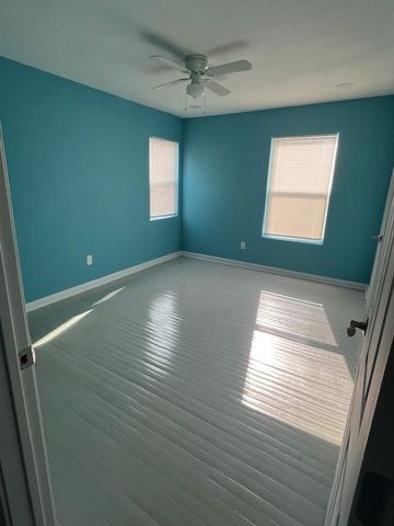 1628 18th St, Corpus Christi, TX 78404