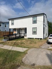 1628 18th St, Corpus Christi, TX 78404