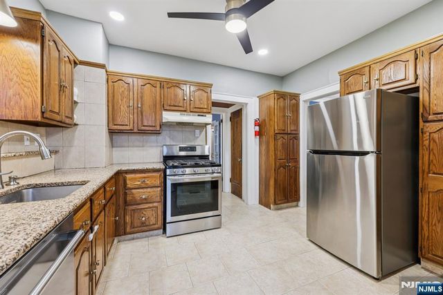 31 Fernwood Terrace, Nutley, NJ 07110