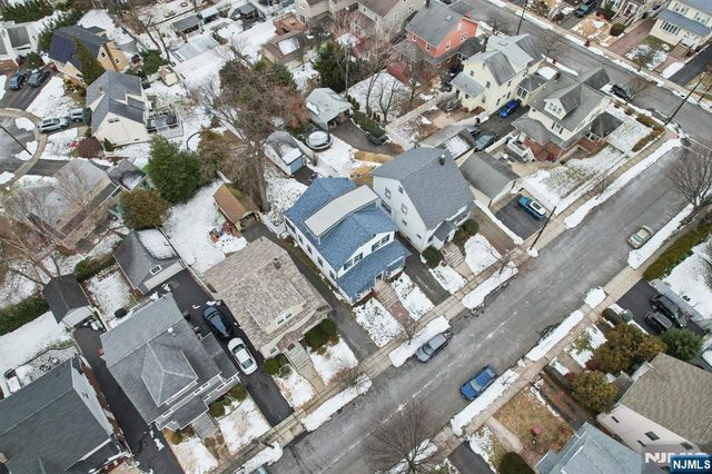 31 Fernwood Terrace, Nutley, NJ 07110