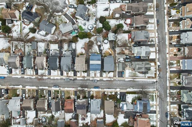 31 Fernwood Terrace, Nutley, NJ 07110