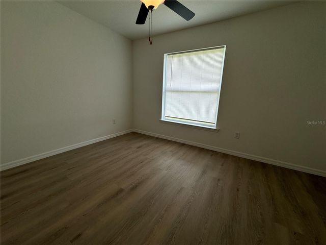 24 MALAUKA LOOP PLACE, Ocklawaha, FL 32179