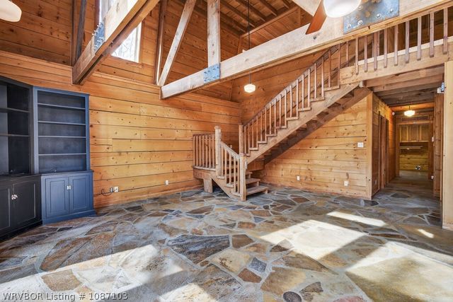 1907 N Rudy Road, Van Buren, AR 72956