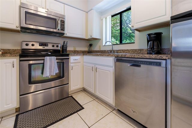 5685 ASHTON LAKES DRIVE 5685, Sarasota, FL 34231