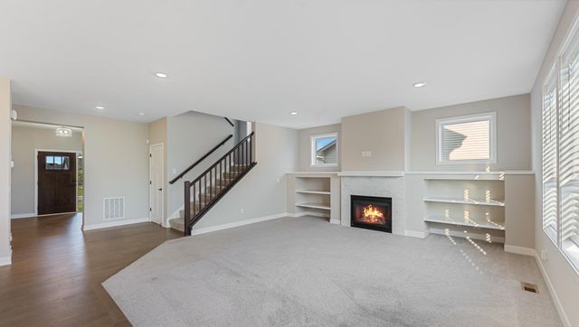 7074 182nd Street W, Lakeville, MN 55044