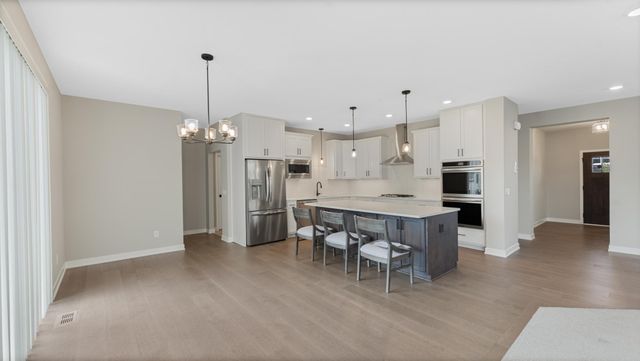 7074 182nd Street W, Lakeville, MN 55044