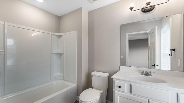 7074 182nd Street W, Lakeville, MN 55044