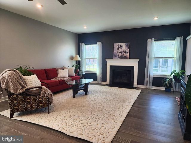 7 PEGASUS LN, Smyrna, DE 19977