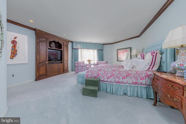 1776 QUEEN ANNE ROAD, Cherry Hill, NJ 08003