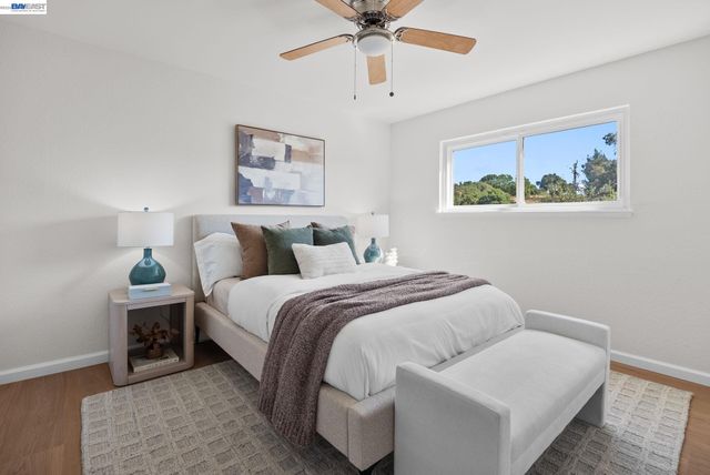 1201 Belfair Dr, Pinole, CA 94564