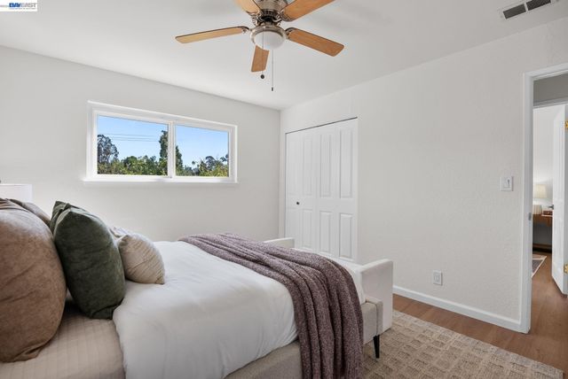 1201 Belfair Dr, Pinole, CA 94564