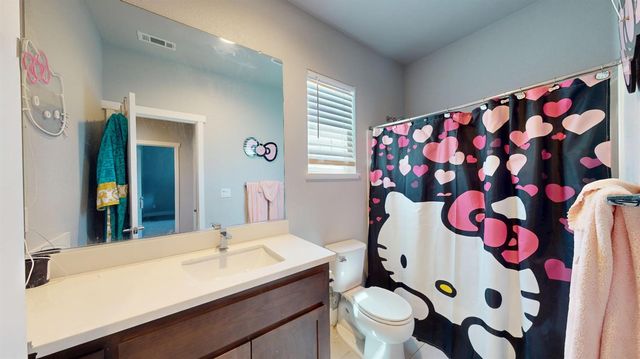 1258 Heavenly Cir, Stockton, CA 95209