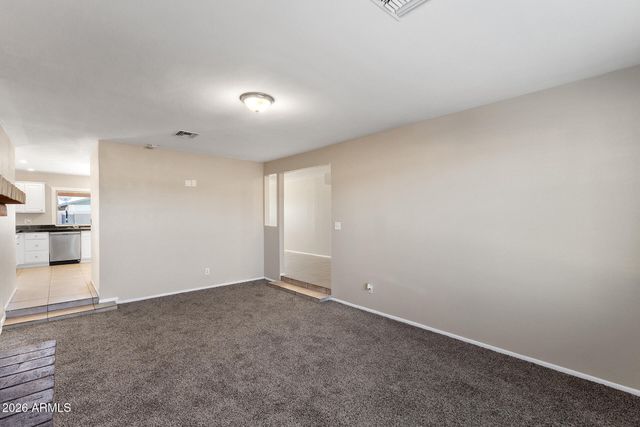 4569 W SHAW BUTTE Drive, Glendale, AZ 85304