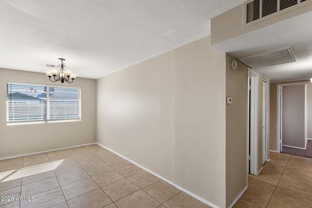 4569 W SHAW BUTTE Drive, Glendale, AZ 85304