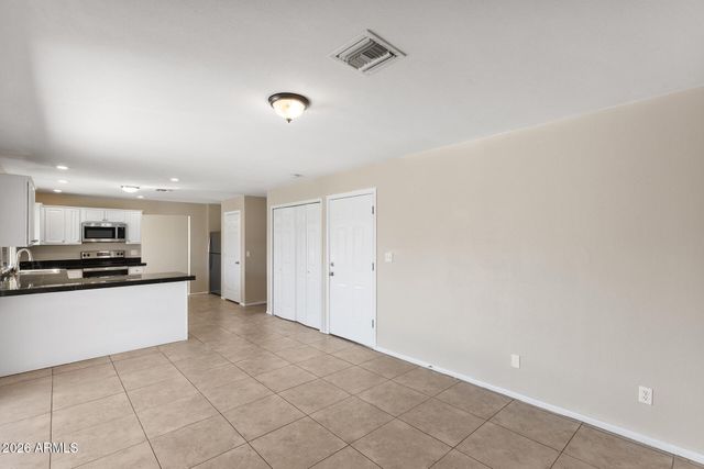 4569 W SHAW BUTTE Drive, Glendale, AZ 85304