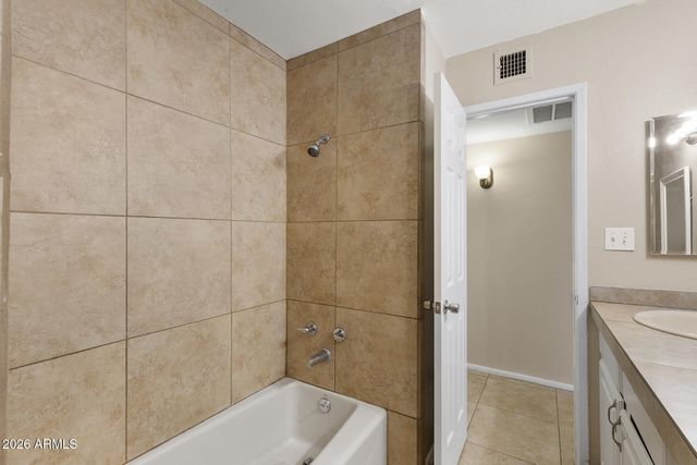 4569 W SHAW BUTTE Drive, Glendale, AZ 85304