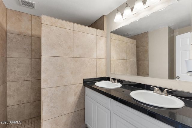 4569 W SHAW BUTTE Drive, Glendale, AZ 85304