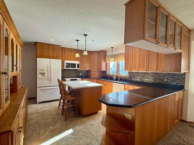 236 Wilson Street, Alden, MN 56009