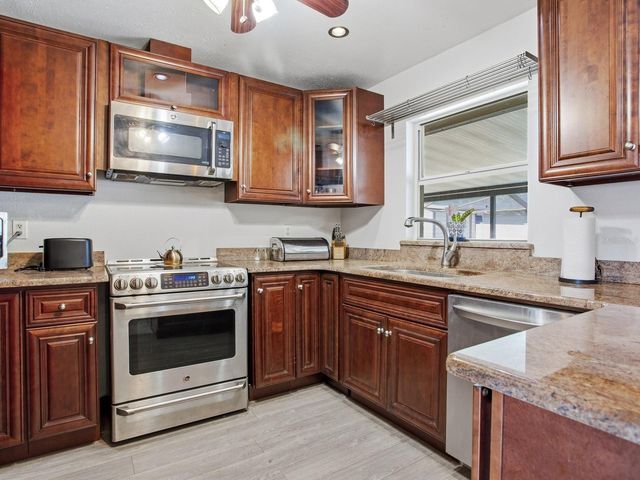 2618 RIDGETOP WAY, Valrico, FL 33594