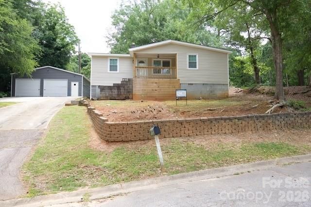 108 Dye Street, Chester, SC 29706
