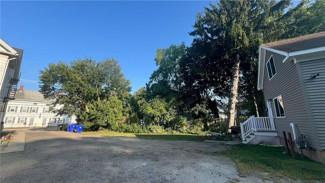 780 Providence Street, West Warwick, RI 02893