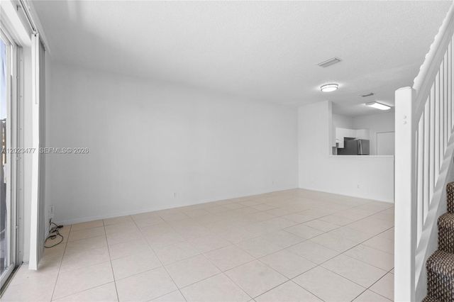 3818 San Simeon Cir, Weston, FL 33331