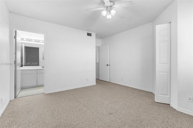 3818 San Simeon Cir, Weston, FL 33331