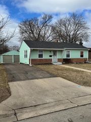 1135 Bidwell Street, West Saint Paul, MN 55118