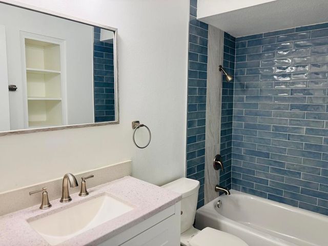 82815 Davis Drive, Indio, CA 92201