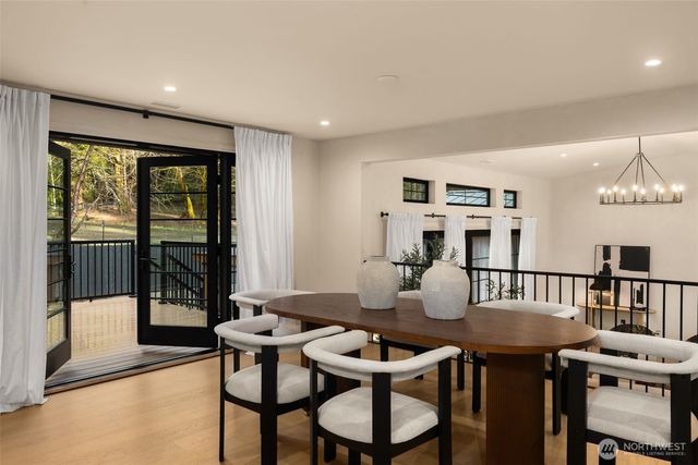 25145 SE Tiger Mountain Road, Issaquah, WA 98027