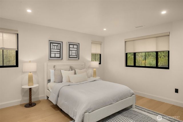 25145 SE Tiger Mountain Road, Issaquah, WA 98027