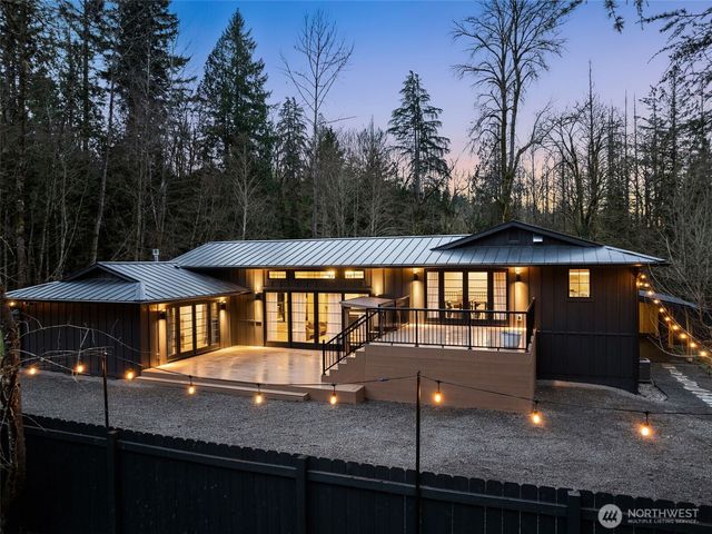 25145 SE Tiger Mountain Road, Issaquah, WA 98027